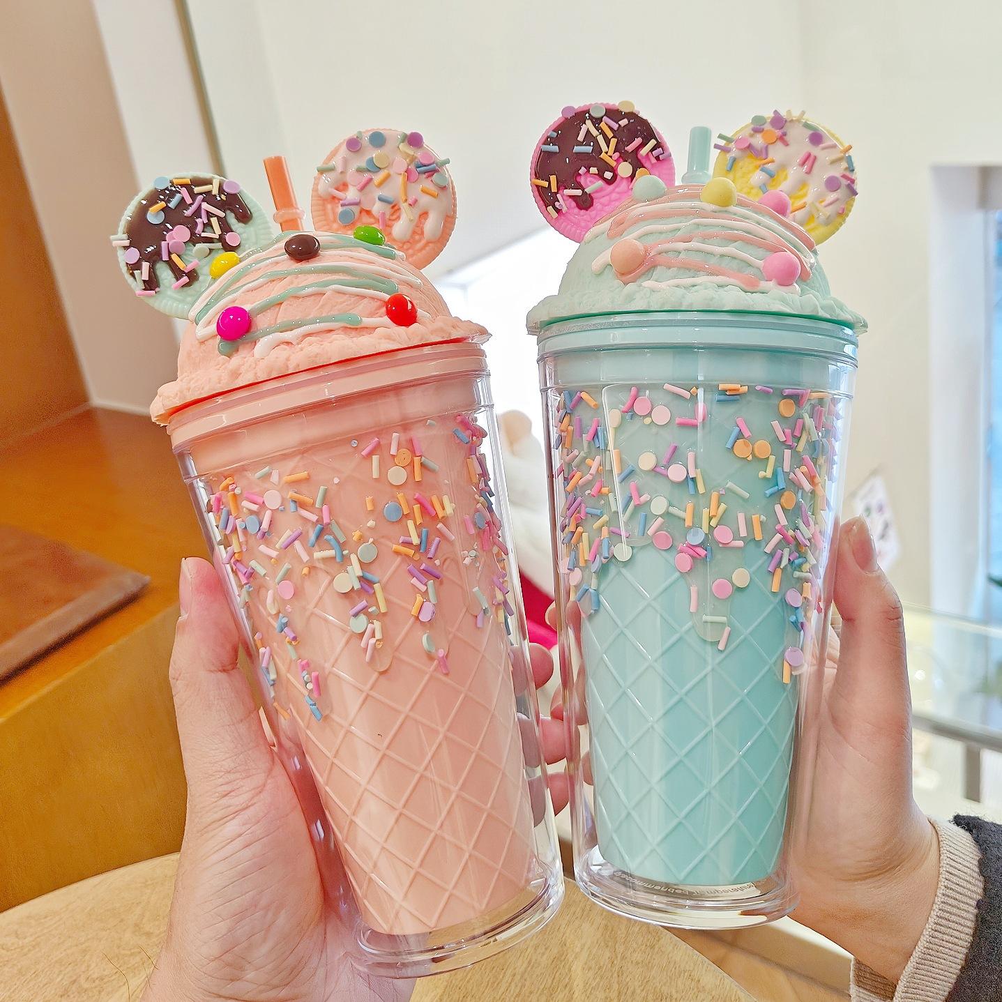 Ice Cream Parfait Tumbler – Insulated Sipper Cup with Straw